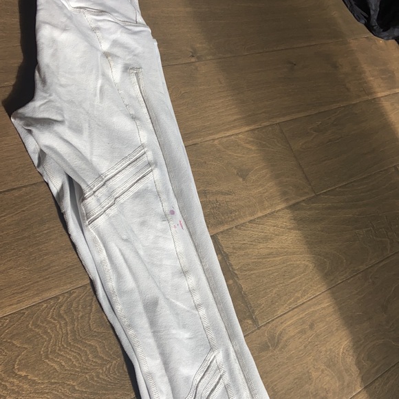 Alo Yoga Mesh 7/8 Leggings - Picture 7 of 8